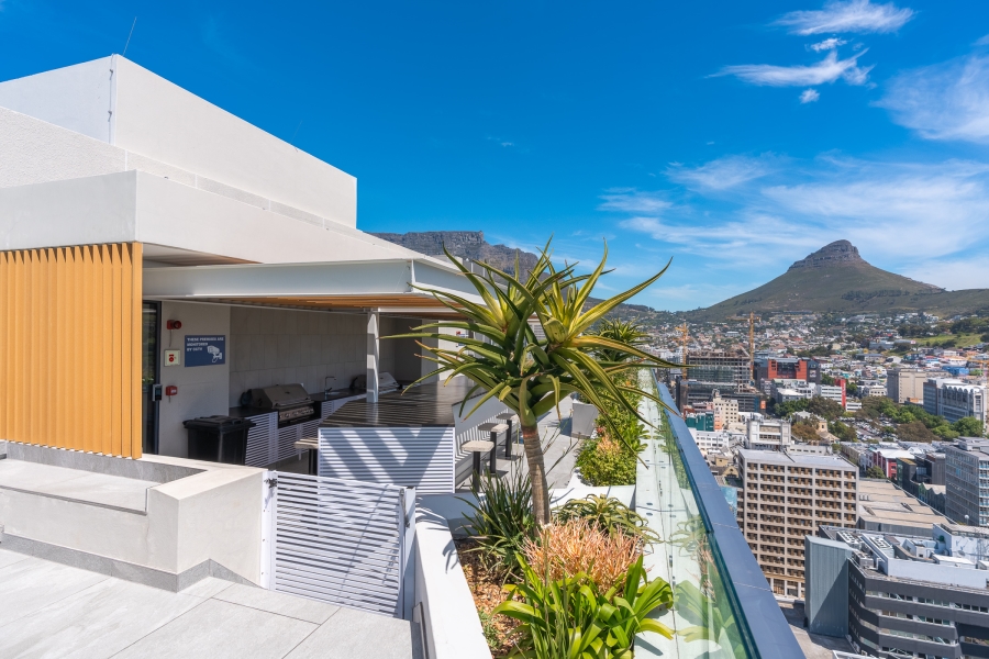 2 Bedroom Property for Sale in Cape Town City Centre Western Cape
